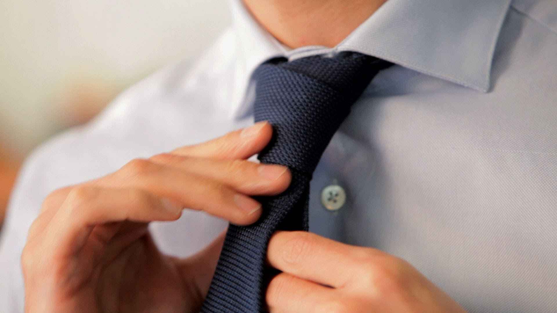 چه زمانی کراوات بپوشیم