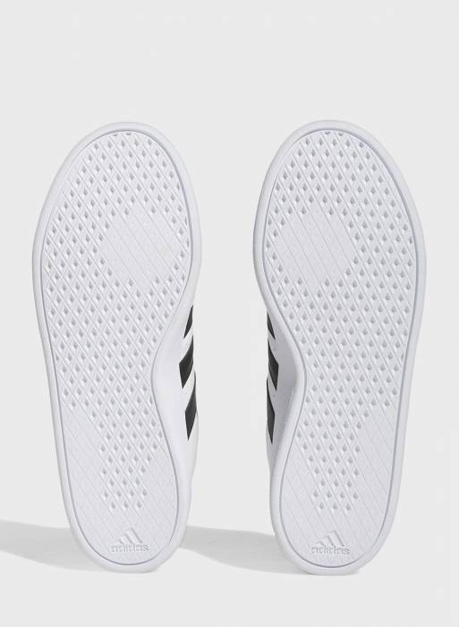 کفش ورزشی مردانه آدیداس سفید مدل 8119