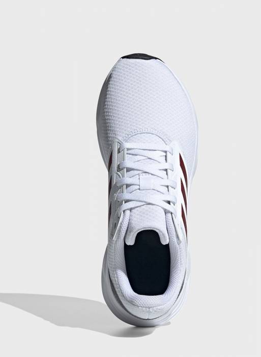 کفش ورزشی مردانه آدیداس سفید مدل 8148