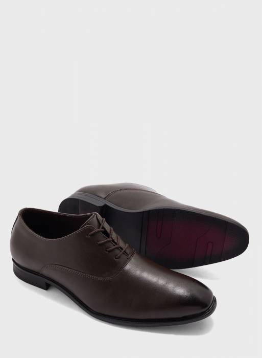 کفش کلاسیک رسمی مردانه قهوه ای برند robert wood