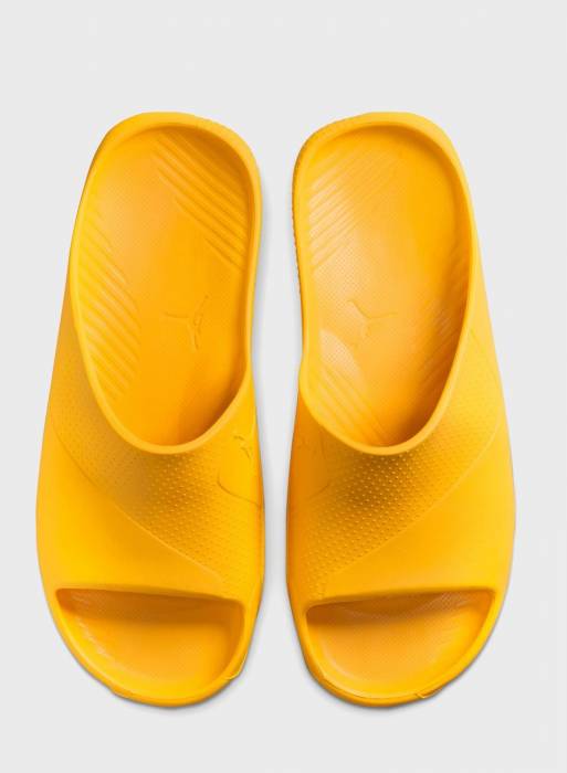 کفش مردانه نایک زرد