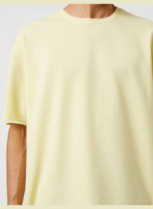 تیشرت آستین کوتاه مردانه کوتون زرد مدل 7917