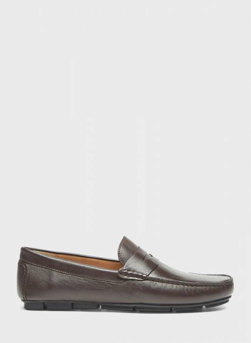 کفش راحت مردانه قهوه ای برند shoexpress