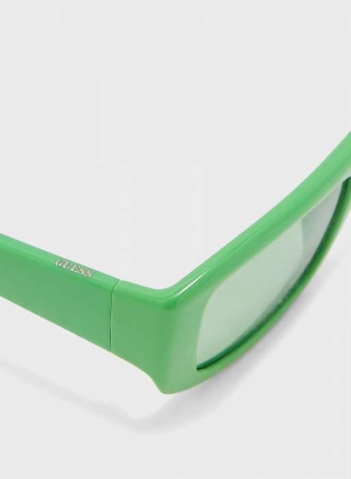 عینک آفتابی زنانه گس سبز مدل 7764