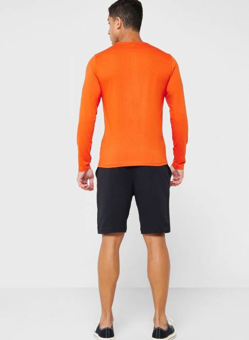 پیراهن ورزشی مردانه مشکی نارنجی برند seventy five