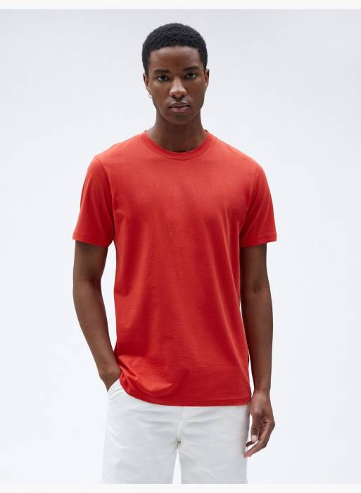 تیشرت آستین کوتاه اسلیم فیت مردانه کوتون قرمز مدل 9846