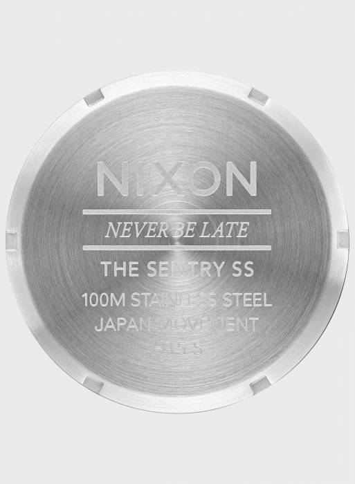 ساعت مردانه نیکسون نقره ای