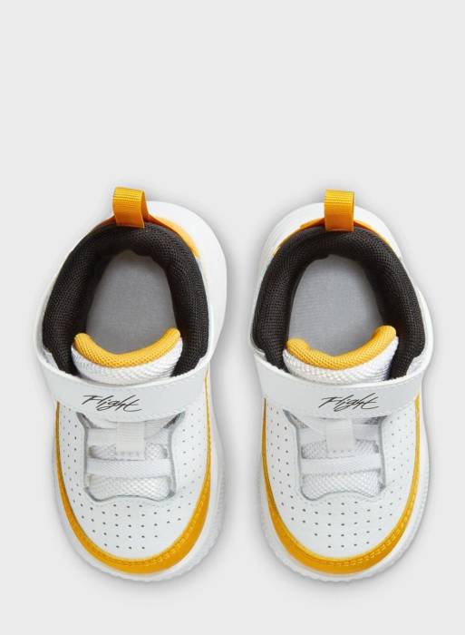 کفش ورزشی بچه گانه پسرانه نایک زرد