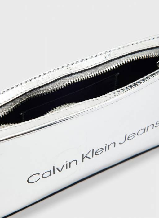 کیف جین زنانه کلوین کلاین نقره ای مدل 0710