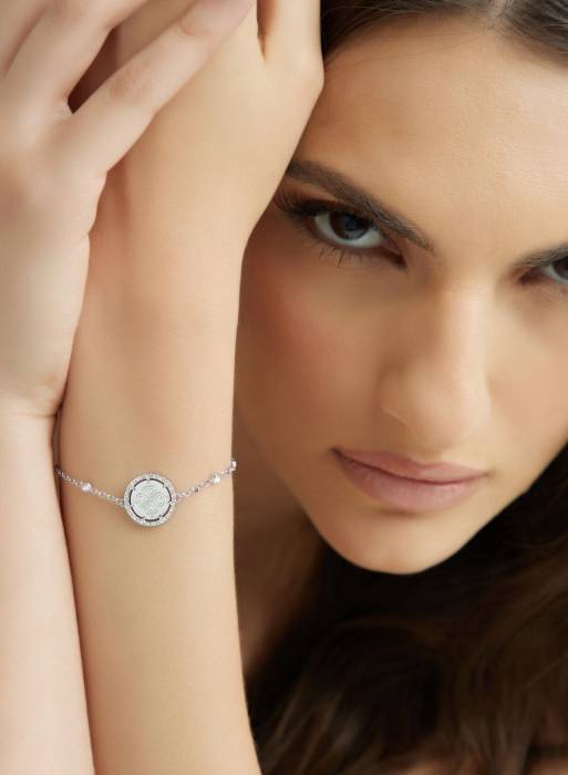 دستبند زنانه گس نقره ای مدل 3616
