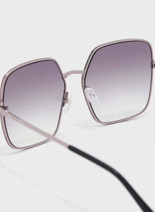 عینک آفتابی زنانه نقره ای برند karl lagerfeld مدل 4843