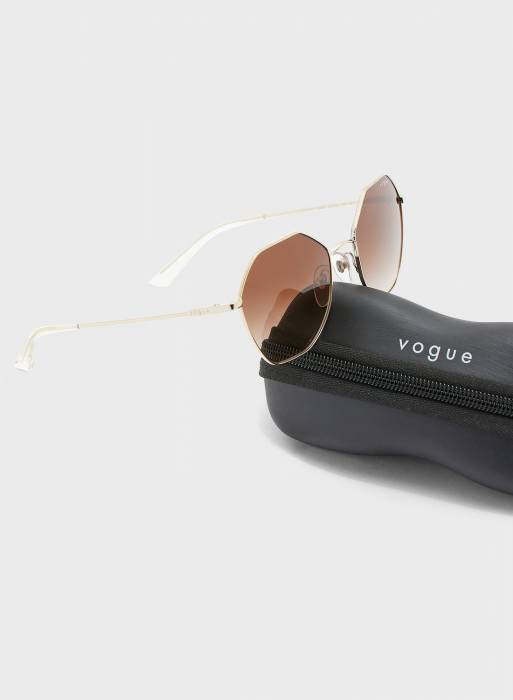 عینک آفتابی زنانه طلایی برند vogue eyewear