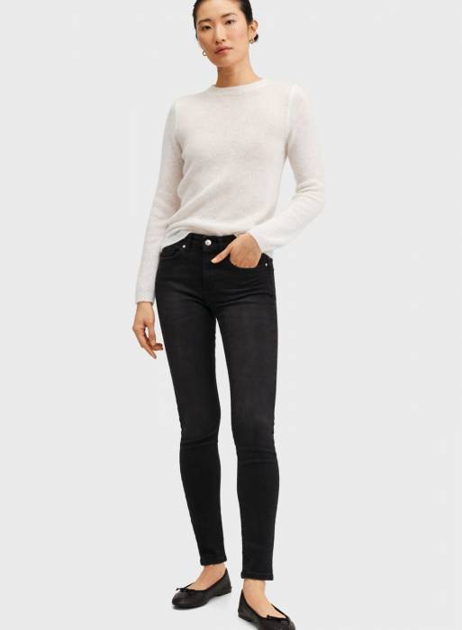 شلوار جین زنانه مانگو مشکی مدل 2427