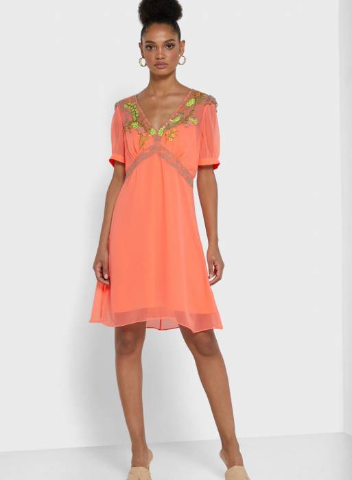 لباس شب مجلسی پیش بند فرنچ کانکشن نارنجی نئونی مدل 5130